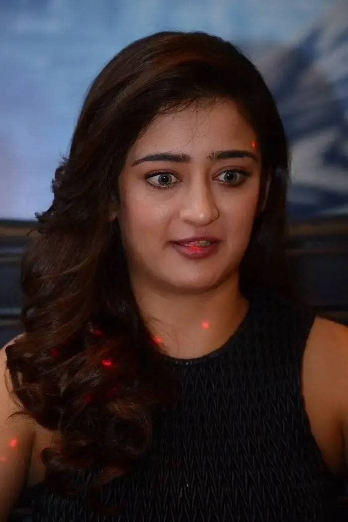 Indian Actress Akshara Haasan Smiling Face Closeup